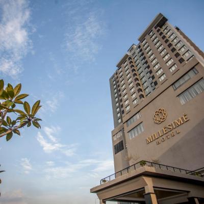 Millesime Hotel Johor Bahru (B-01-01, Jalan Persiaran Afiat, Taman Kesihatan Afiat 79259 Johor Bahru)