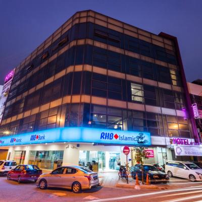 Hotel Trillium (63-2, Jalan Tasik Utama 4 Medan Niaga Tasik Damai 57000 Kuala Lumpur)