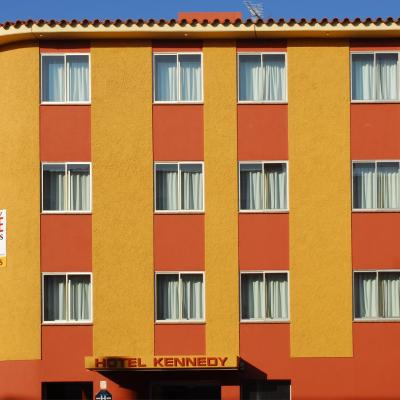 Hotel Kennedy (9 Avenue Pierre Cambres 66100 Perpignan)