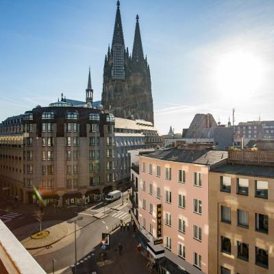 Boutique 003 Köln am DOM (An den Dominikanern 3 50668 Cologne)