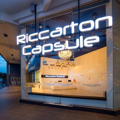 Riccarton Capsule Hotel (1 Persiaran Titiwangsa No.G-1,wisma Q Titiwangsa 53000 Kuala Lumpur)